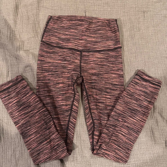 Lululemon Wunder Under Hi-Rise 7/8 Tight *Luxtreme 25" - Picture 1 of 4